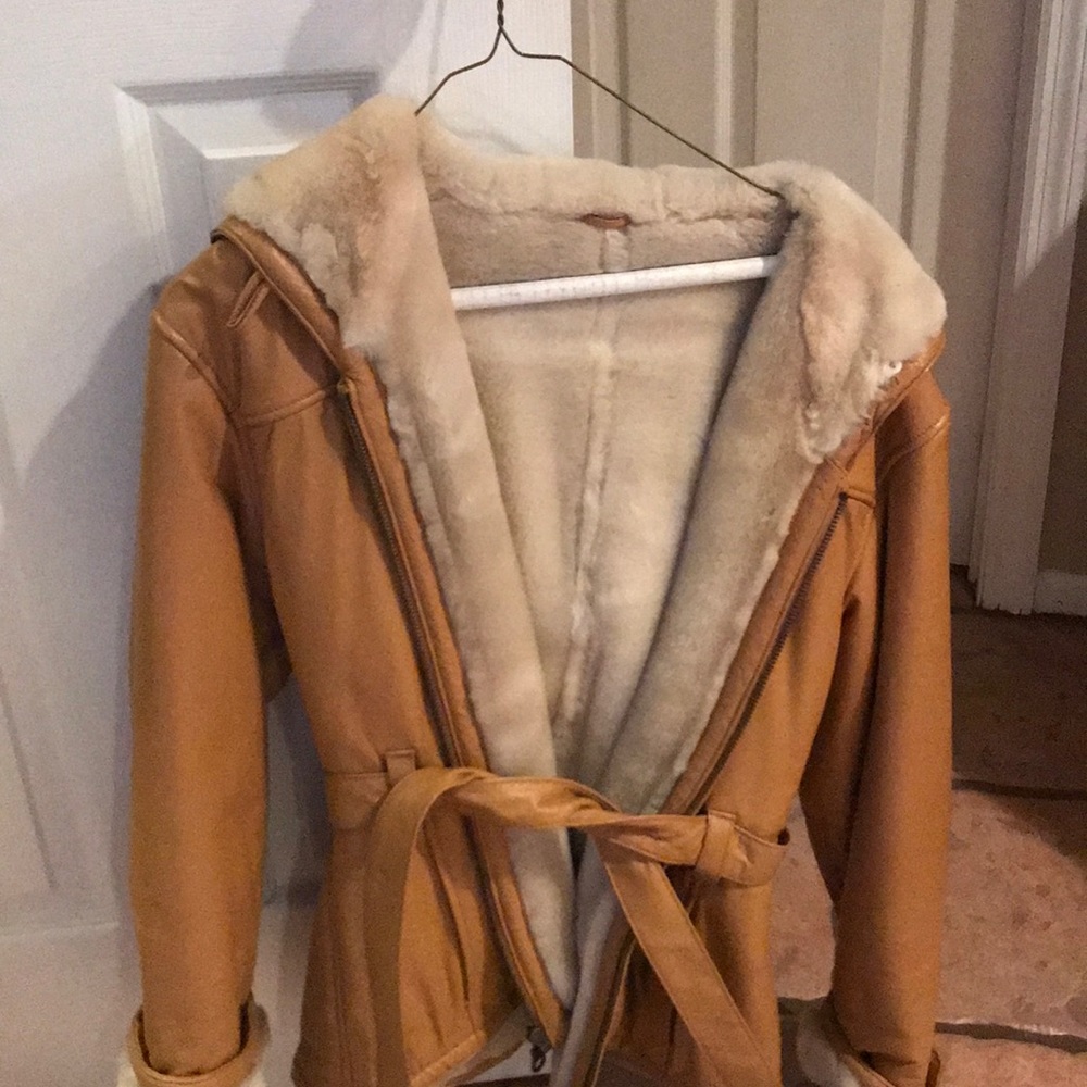 Leather jacket lined with fur